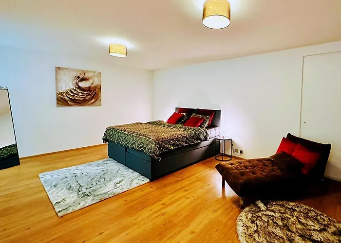 Montreux Lake Side Apartment!